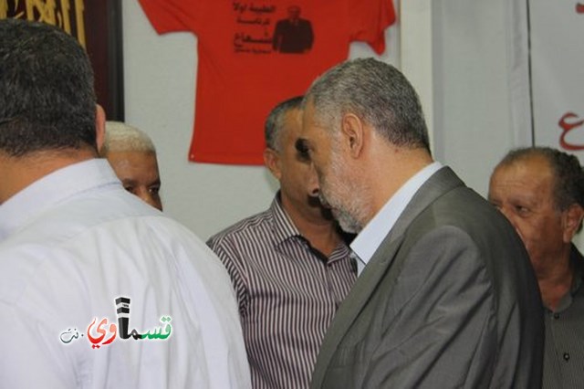 الطيبة: وفد من لجنة المتابعة في زيارة تهنئة للمحامي شعاع منصور
